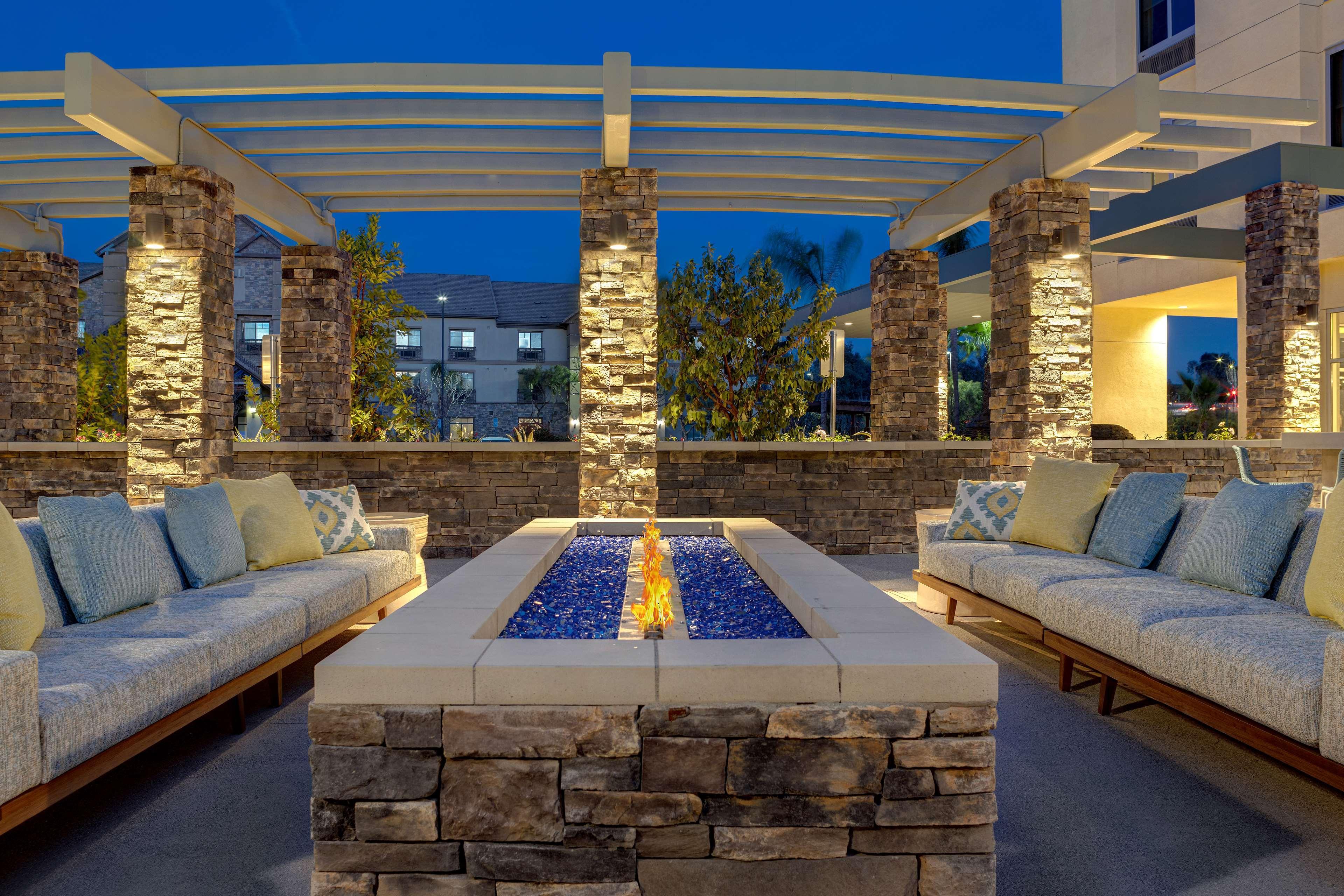 Hilton Garden Inn Temecula Exterior photo