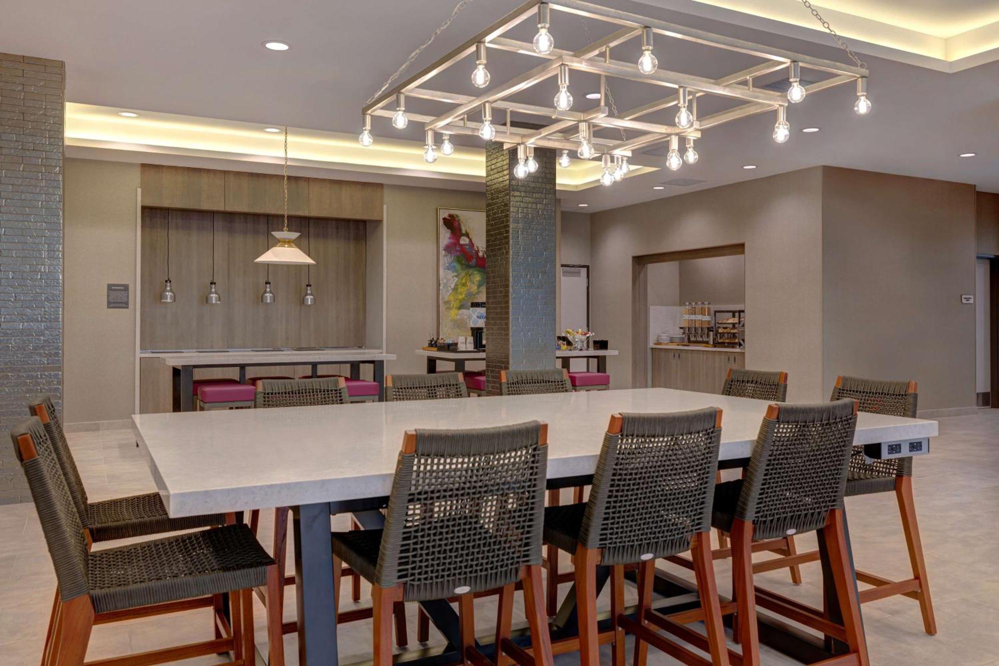 Hilton Garden Inn Temecula Exterior photo